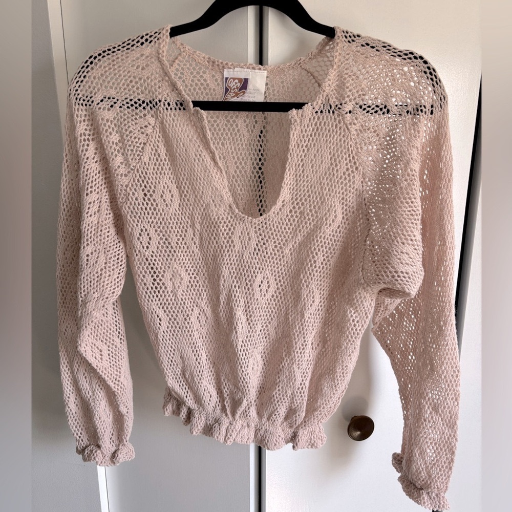 Vintage 70s Crochet V-Neck Top - Picture 4 of 11
